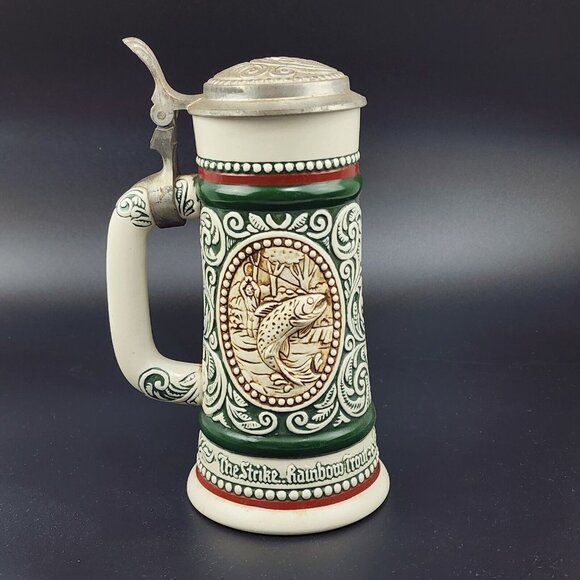 Vintage 1978 Avon Fishing Lidded Beer Stein Mug Rainbow Trout Hunting Dog - Picture 1 of 8